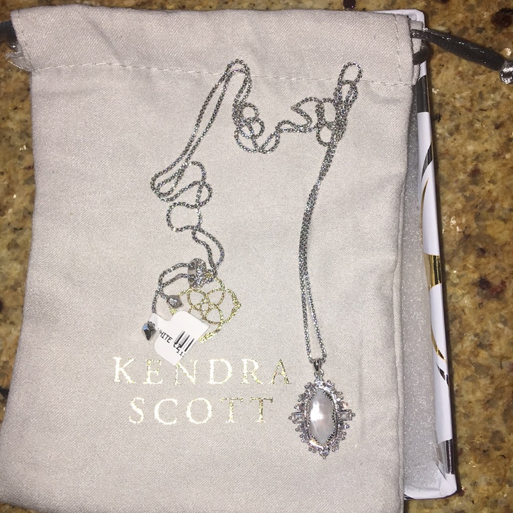 Kendra Scott Necklace